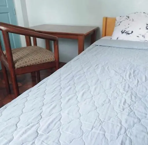 4-5br In Paranaque For Staycation * Manila
