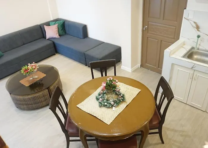 Apartamento 4-5br In Paranaque For Staycation Manila