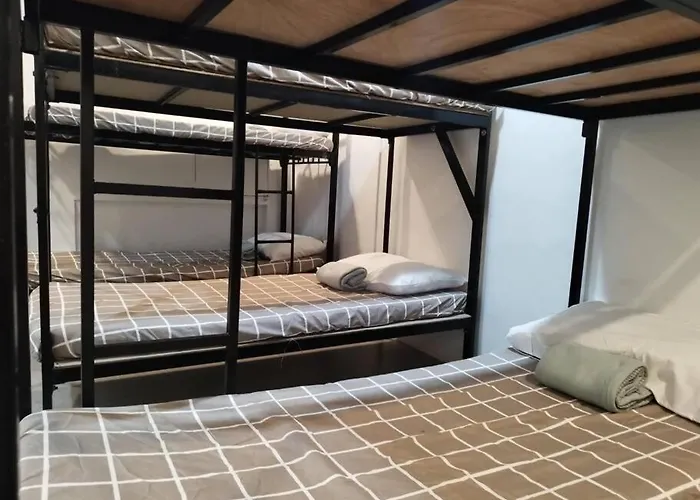 4-5br In Paranaque For Staycation Apartamento *