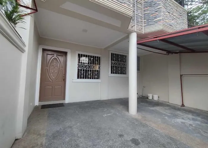 4-5br In Paranaque For Staycation *